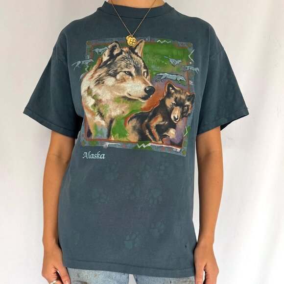 90s vintage animal wolf alaska graphic single stitch short sleeved tee shirt - Picture 1 of 10